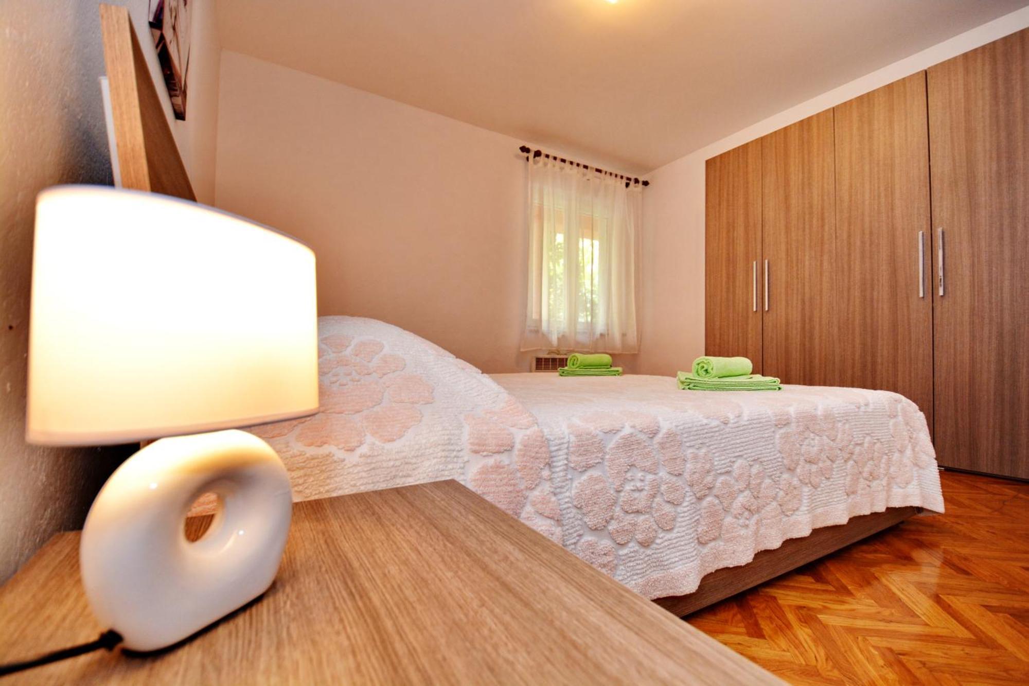 Apartment Dunatov Zara Esterno foto